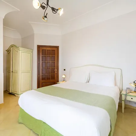 Degli Agrumi Отель 3*
