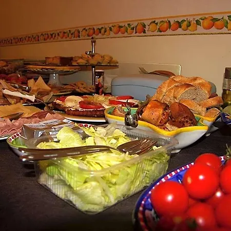Degli Agrumi 3*